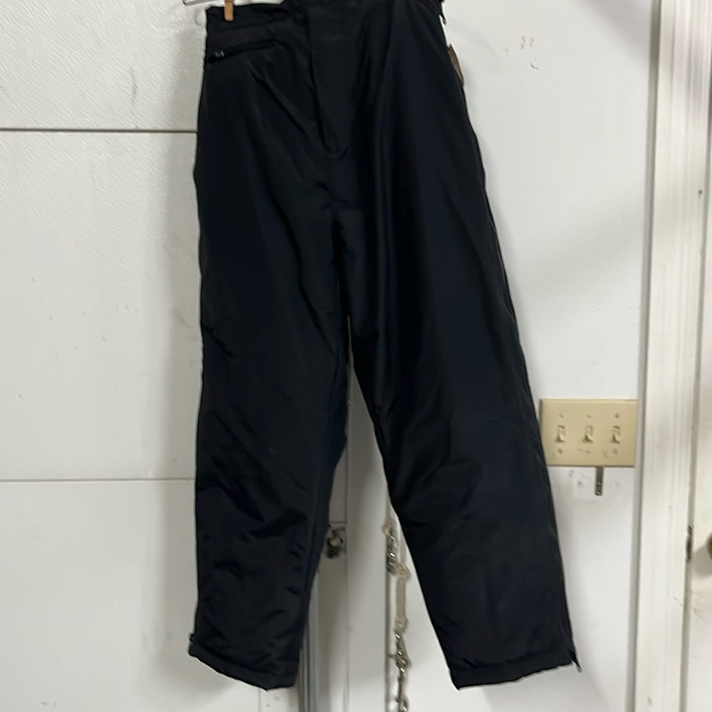 Ski pants. Childs large. 14-16.  Black. Never worn